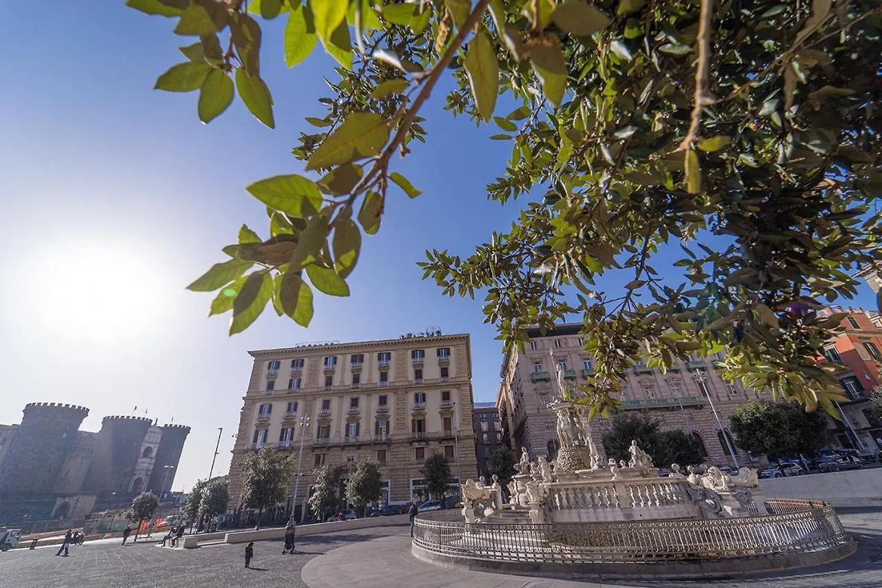 Le 4 Stagioni Napoli Centro Hotel