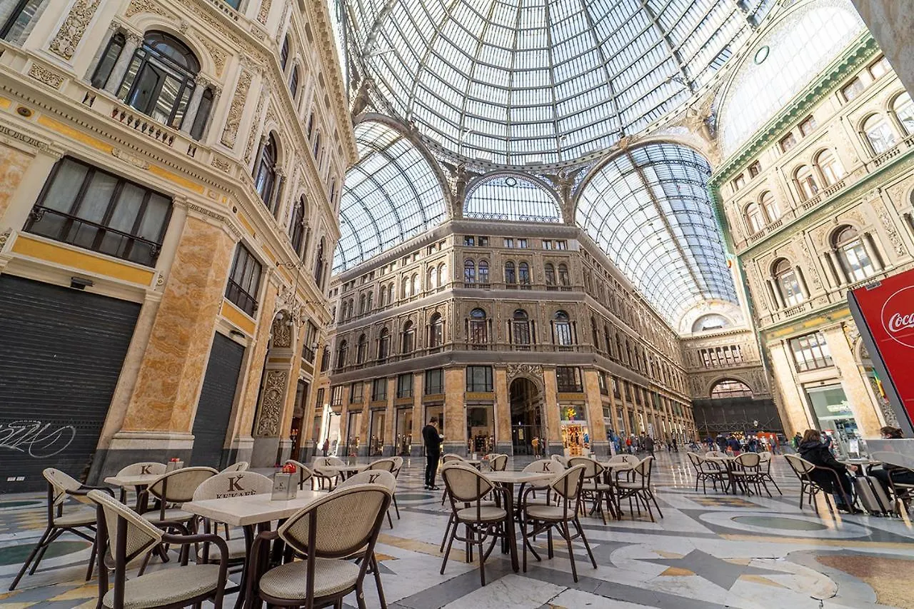 Le 4 Stagioni Napoli Centro Hotel Italien